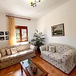 S&f - Seaview Getaway House Σπίτι διακοπών Vlorë