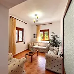 Σπίτι διακοπών S&f - Seaview Getaway House