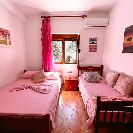 S&f - Seaview Getaway House Nyaraló Vlora