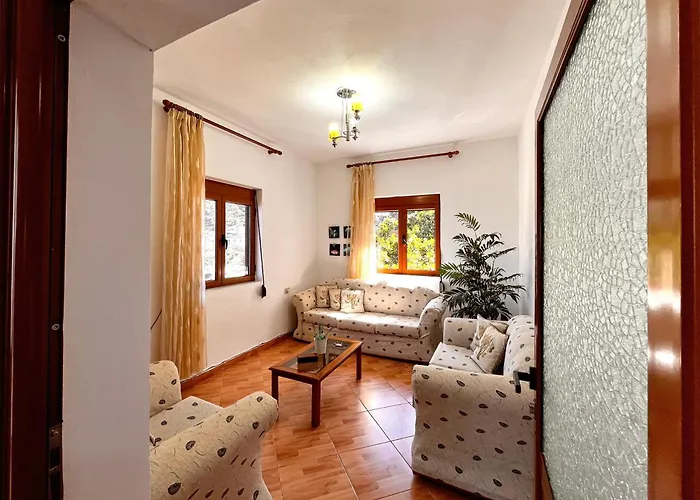 Casa vacanze S&f - Seaview Getaway House