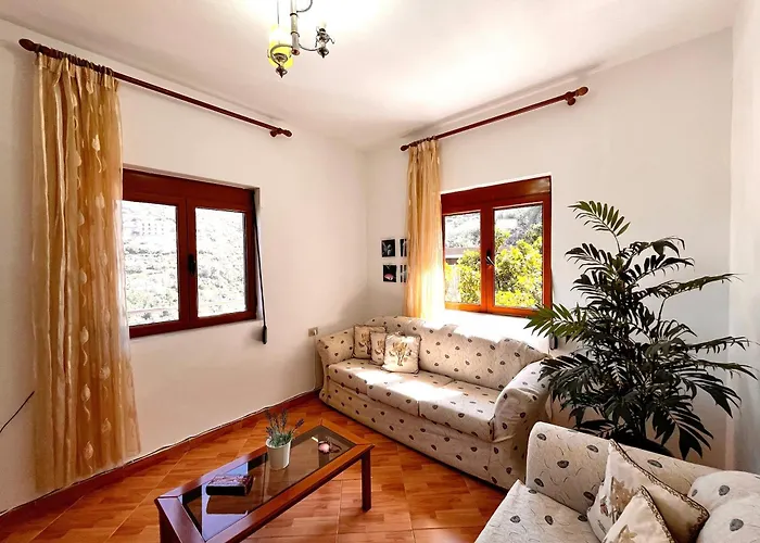 S&f - Seaview Getaway House * Vlore