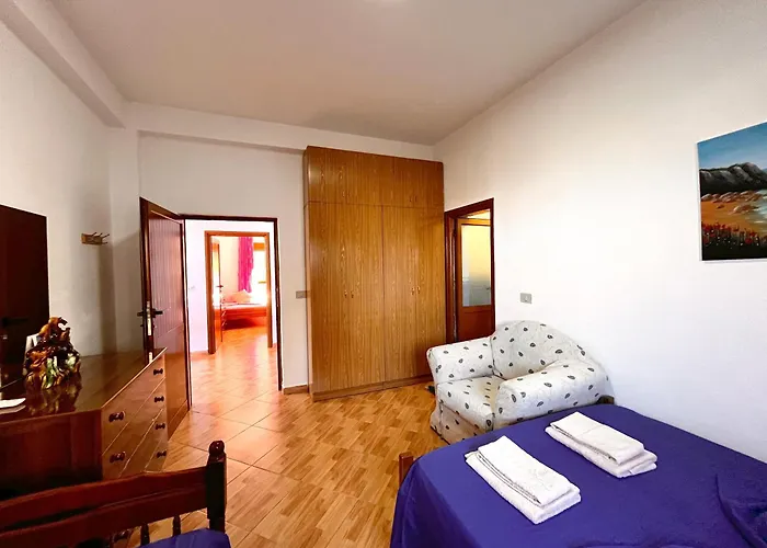 S&f - Seaview Getaway House * Vlorë