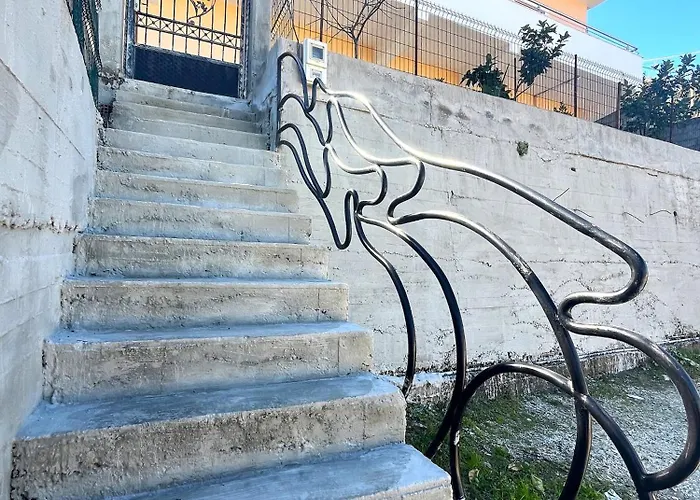 S&f - Seaview Getaway House * Vlorë