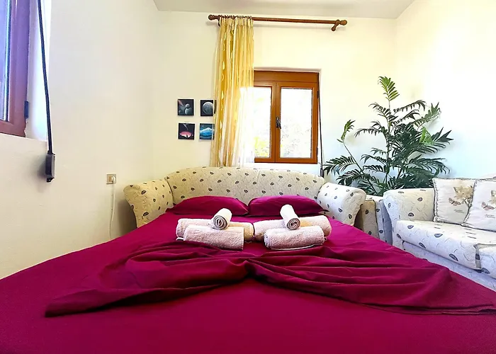 S&f - Seaview Getaway House Vlorë