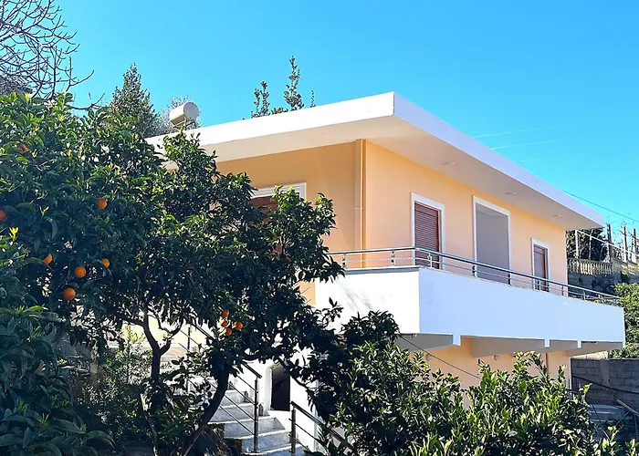 Casa vacanze S&f - Seaview Getaway House Vlorë