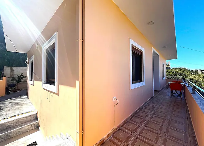 S&f - Seaview Getaway House Casa vacanze Vlorë