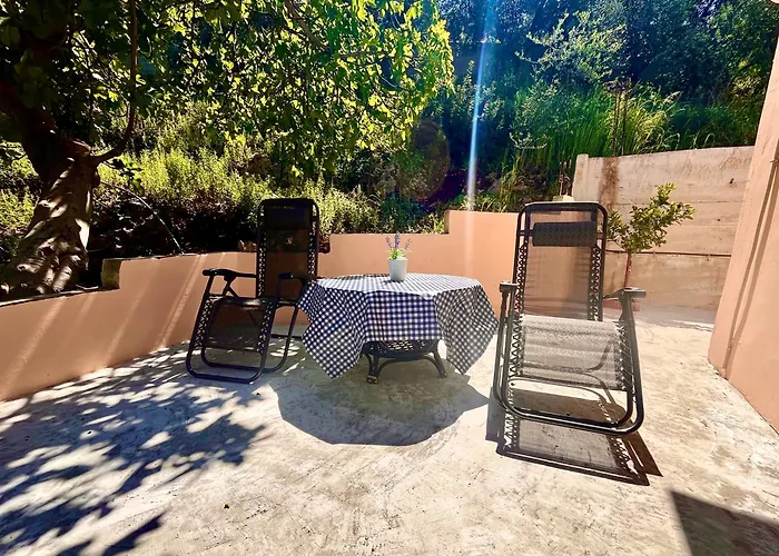 Casa vacanze S&f - Seaview Getaway House Vlorë